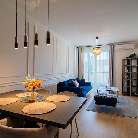 Flexible Selfcheckins 66 - Zagreb - Loggia - 80M2 - New - Luxury - Garage - 2 Bedrooms Luaran gambar
