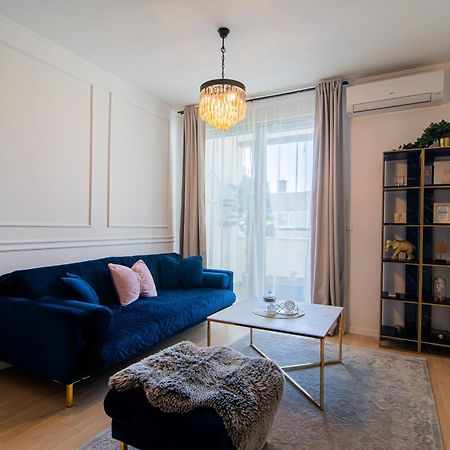 Flexible Selfcheckins 66 - Zagreb - Loggia - 80M2 - New - Luxury - Garage - 2 Bedrooms Luaran gambar