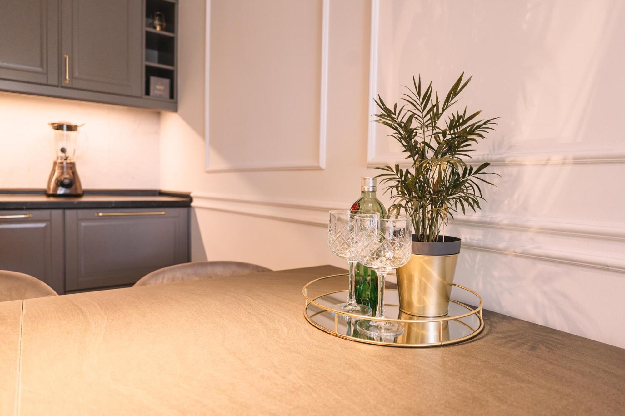 Flexible Selfcheckins 66 - Zagreb - Loggia - 80M2 - New - Luxury - Garage - 2 Bedrooms Luaran gambar