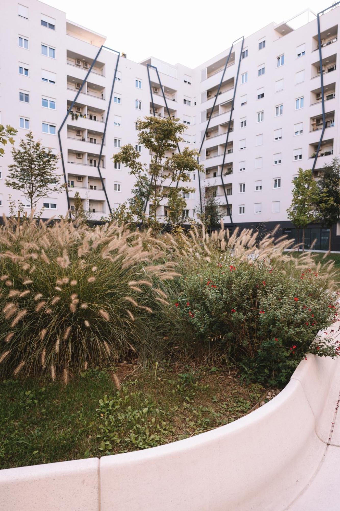 Flexible Selfcheckins 66 - Zagreb - Loggia - 80M2 - New - Luxury - Garage - 2 Bedrooms Luaran gambar